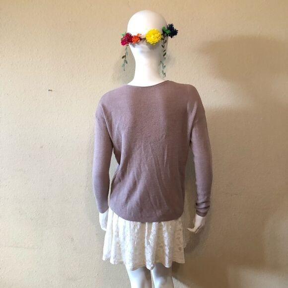 BP Textured Stitch V-Neck Pullover Size Small - Picture 4 of 8